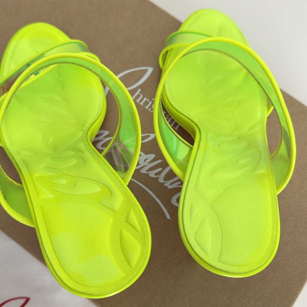 CHRISTIAN LOUBOUTIN *NEW* Neon Green Heels with Box & Dust Bag - Picture 6 of 17
